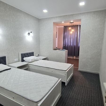 Osiyo Apartment Фергана Екстериор снимка