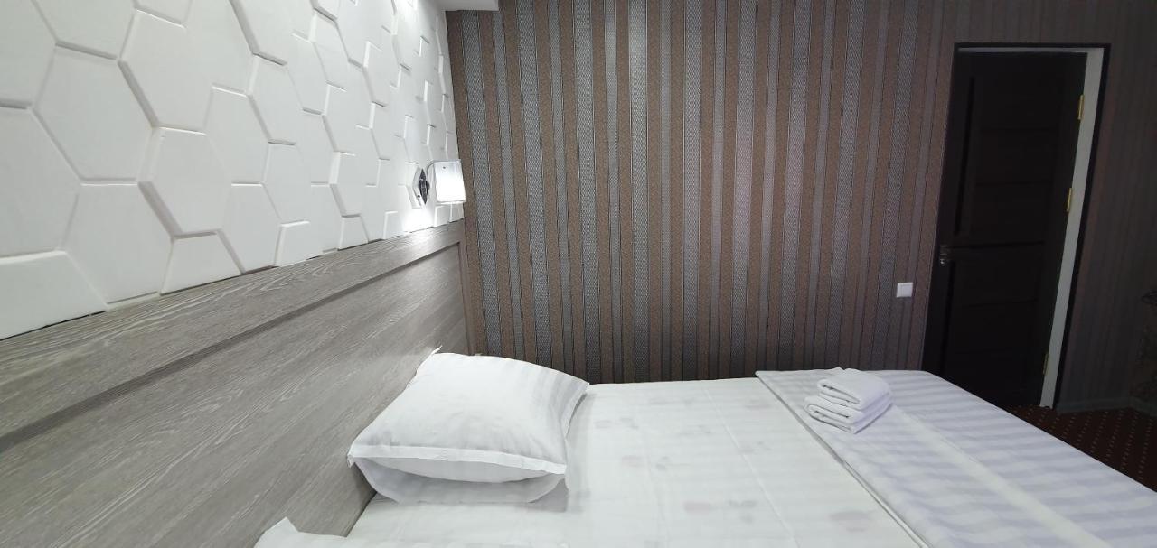 Osiyo Apartment Фергана Екстериор снимка