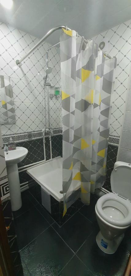 Osiyo Apartment Фергана Екстериор снимка