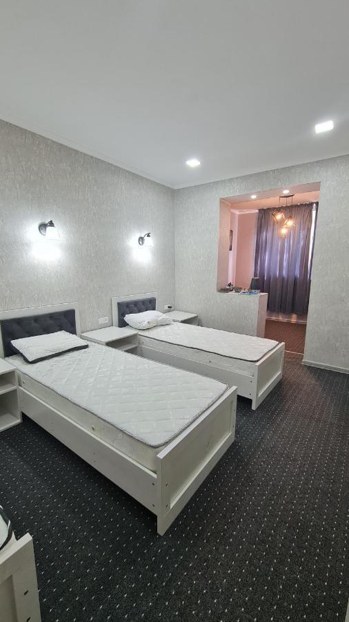 Osiyo Apartment Фергана Екстериор снимка